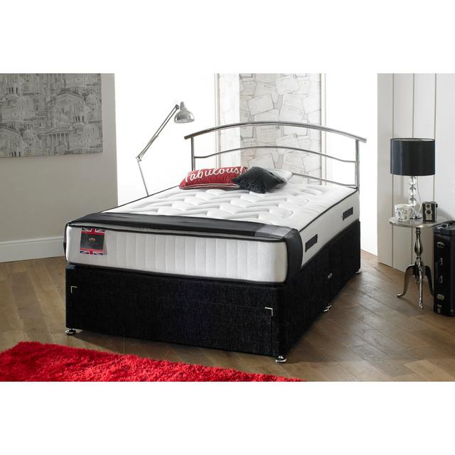 Aalin Coilsprung Divan Bed Set 17 Stories Size: Small Double, Storage Type: 4 Drawers, Colour: Silver Plush Velvet on Productcaster.