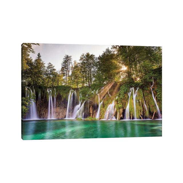 Europe, Croatia, Plitvice Lakes National Park. Waterfall Landscape. by Jaynes Gallery - Wrapped Canvas Print Alpen Home Size: 30.48cm H x 45.72cm W x on Productcaster.