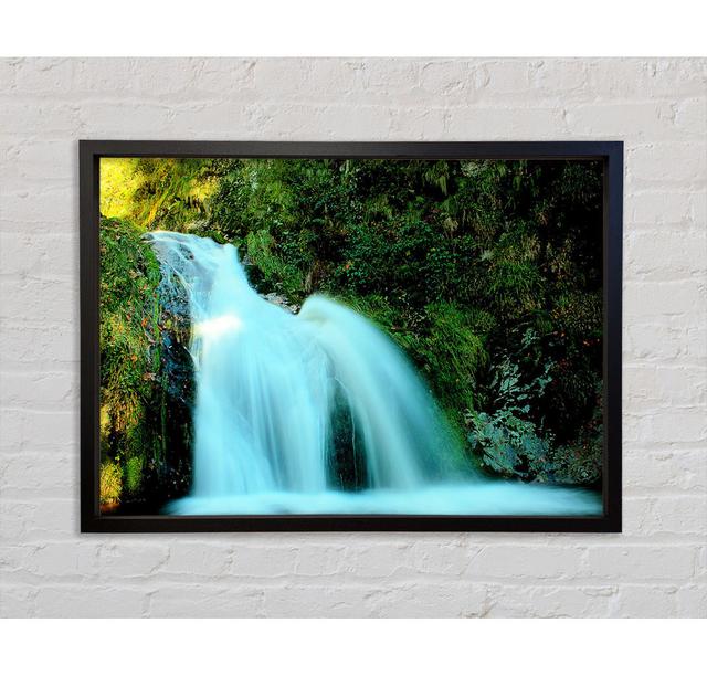 Natürlicher Wasserfall - Einzelner Bilderrahmen Kunstdrucke auf Leinwand Bright Star Größe: 84,1 cm H x 118,9 cm B x 3,3 cm T on Productcaster.