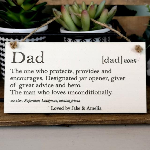 Dad Gift Sign Plaque Wall Décor Happy Larry on Productcaster.