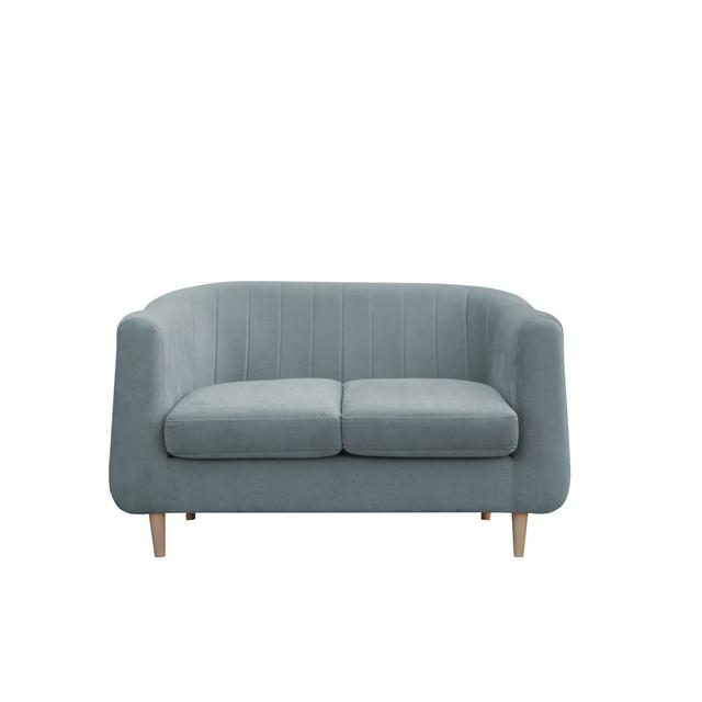 Sofa Flaxton Rosalind Wheeler Polsterfarbe: Blasses Mintgrün on Productcaster.