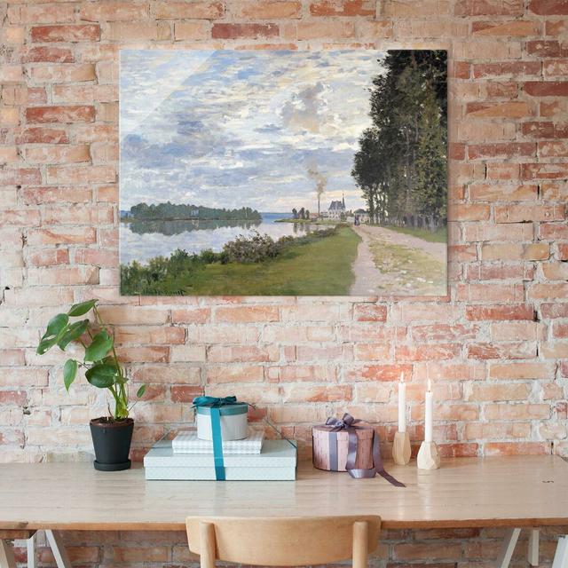 Glasbild "Uferpromenade bei Argenteuil" von Claude Monet East Urban Home Größe: 60 cm H x 80 cm B x 0,4 cm T on Productcaster.