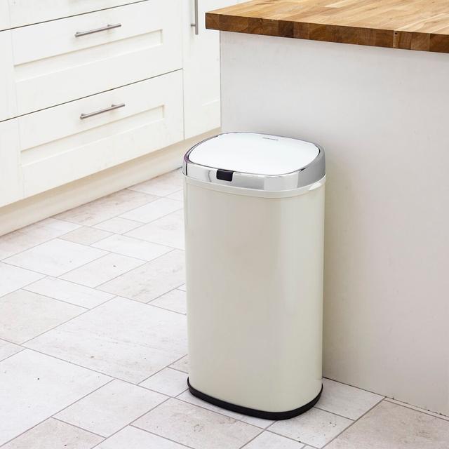 Chroma 42 Litre Motion Sensor Rubbish bin Morphy Richards Colour: Cream on Productcaster.