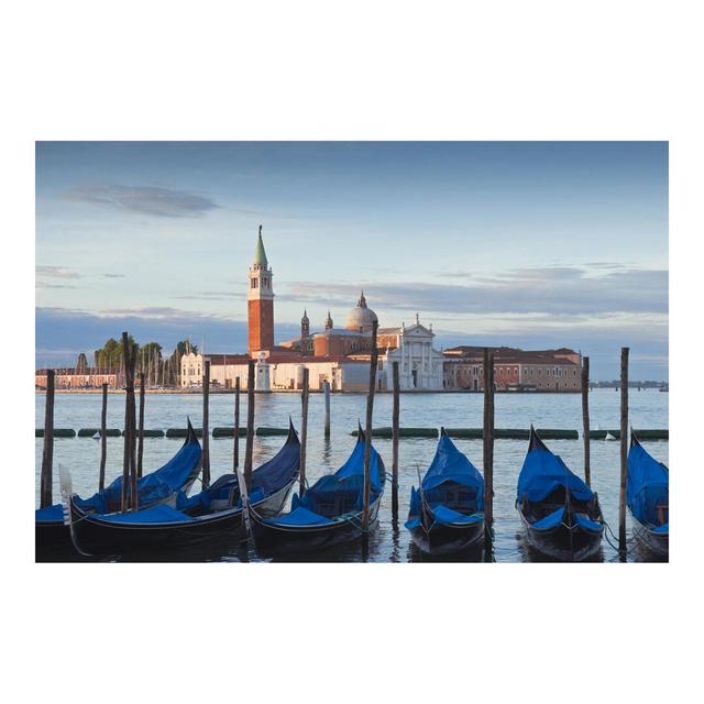 Matt Fototapete San Giorgio Venedig 1,9 m x 288 cm East Urban Home on Productcaster.