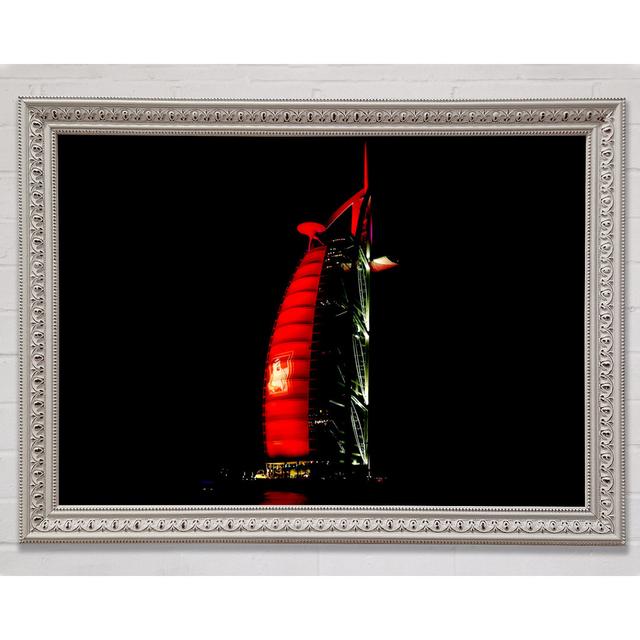 Dubai Gebäude Rot - Einzelner Bilderrahmen Kunstdrucke Bright Star Größe: 59,7 cm H x 84,1 cm B x 3 cm T on Productcaster.