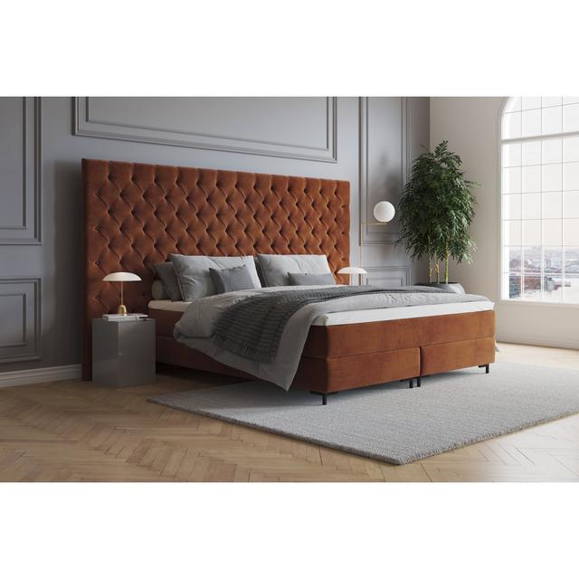 Echtes Boxspringbett Ajala mit Premium Visco Topper, mit Samtstoff bezogen Canora Grey Farbe: Orange, Größe: 210 x 200 cm, Matratzenhärte: H3 - ca. 75 on Productcaster.