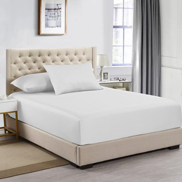 Gundl Supersoft Extra Deep Microfiber Fitted Bed Sheet 17 Stories Size: Single (3'), Colour: White on Productcaster.