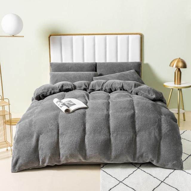 Teddy Bear Quilt Soft Bedding Duvet Cover Set 17 Stories Size: UK Kingsize-DE 230 x 220 cm-2 Standard Pillowcases, Colour: Grey on Productcaster.