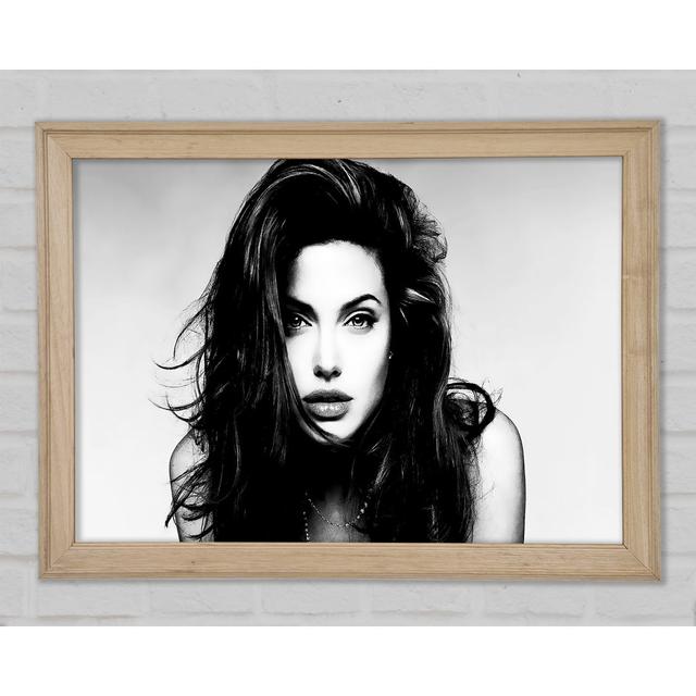 Angelina Jolie Sexy Stare - Druck 17 Stories Größe: 59,7 cm H x 84,1 cm B x 1,5 cm T on Productcaster.