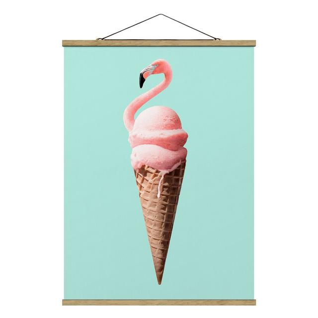 Stoffbild Eiscreme mit Flamingo von Jonas Loose Sansibar Home Größe: 66,4 cm H x 50 cm B x 0,3 cm T on Productcaster.