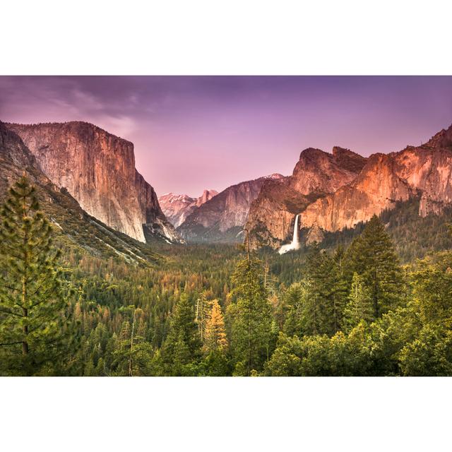 Yosemite National Park von Pgiam - Kunstdrucke auf Leinwand Alpen Home Größe: 81 cm H x 122 cm B x 3,8 cm T on Productcaster.