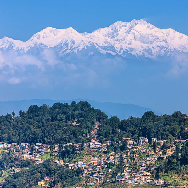 Panoramic View Of Darjeeling by Hadynyah - Print Marlow Home Co. Size: 80cm H x 80cm W on Productcaster.