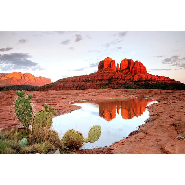 Sedona Arizona by DOUGBERRY - No Frame Art Prints on Canvas Natur Pur Size: 81cm H x 122cm W on Productcaster.