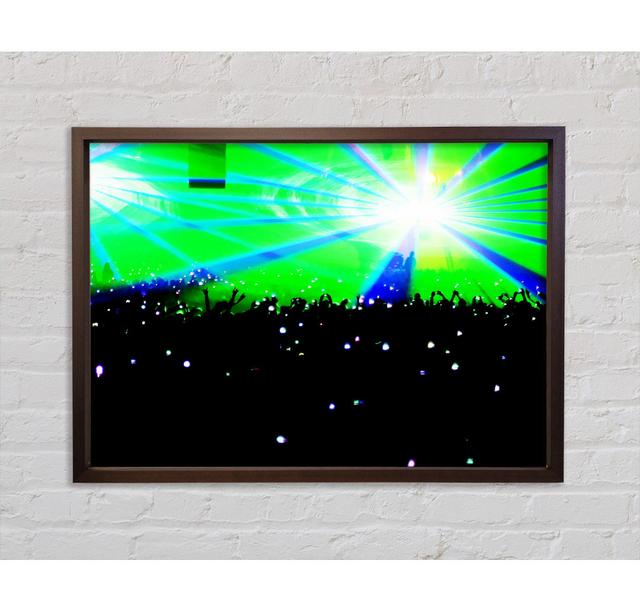 Green Rave - Print Bright Star Size: 84.1cm H x 118.9cm W on Productcaster.