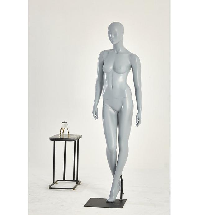 Abercromby Mannequin Bust Ivy Bronx on Productcaster.