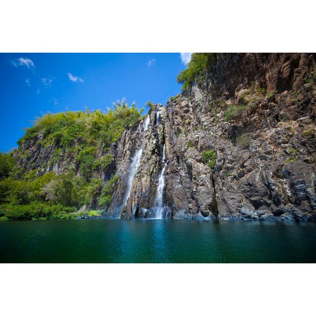 Niagara Falls, Reunion Island by 35007 - Leinwanddrucke Alpen Home Größe: 20 cm H x 30 cm B on Productcaster.