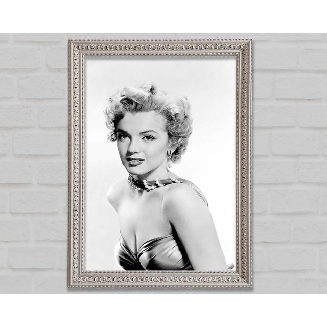 Marilyn Monroe Rare Classic 02 - Einzelner Bilderrahmen Kunstdrucke Bright Star Größe: 141,4 cm H x 100 cm B x 3 cm T on Productcaster.