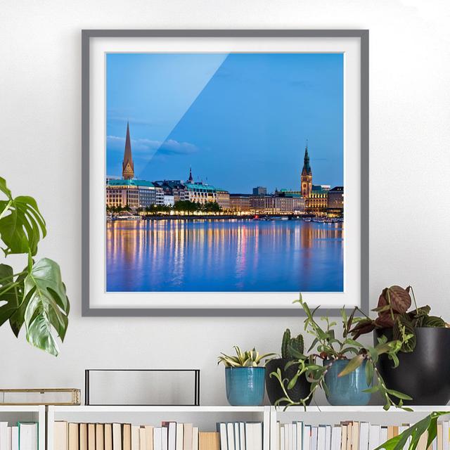 Gerahmter Fotodruck Hamburg Skyline East Urban Home Rahmenoptionen: Mattes Grau, Größe: 30 cm H x 30 cm B on Productcaster.