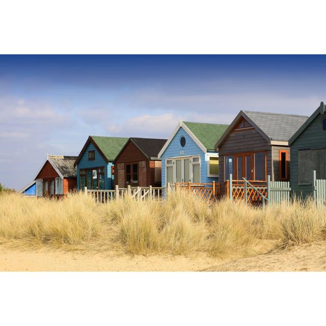 Row Of Beach Huts House of Hampton Size: 81cm H x 122cm W on Productcaster.