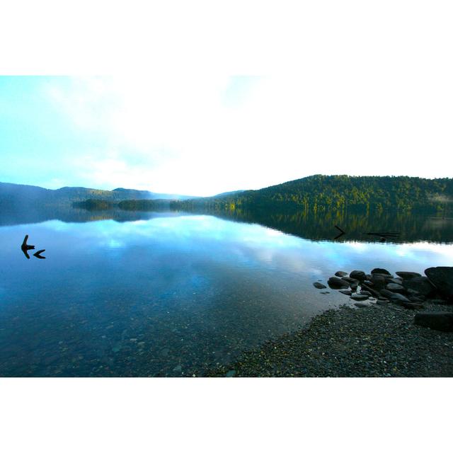 Water Mirror of Lake in New Zealand - Wrapped Canvas Photograph Union Rustic Size: 81cm H x 122cm W on Productcaster.