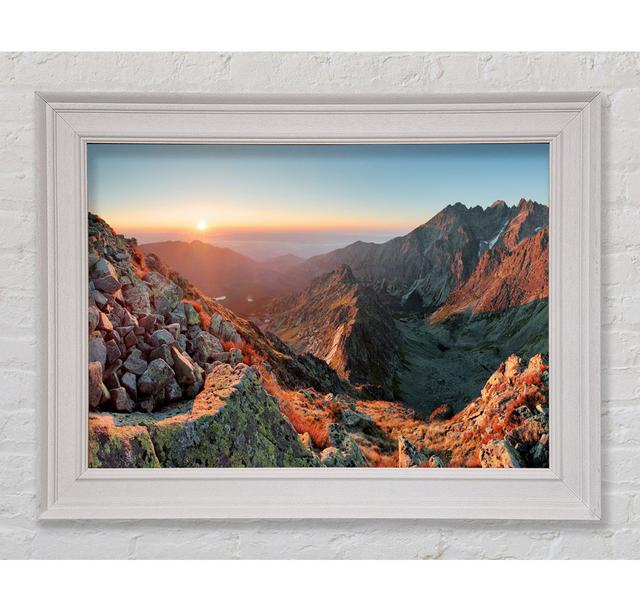 Single Picture Frame Art Prints Union Rustic Size: 59.7cm H x 84.1cm W on Productcaster.