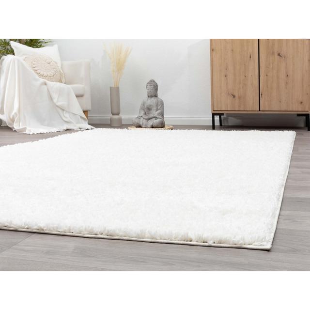 Jahmar Shaggy White Rug Ebern Designs Rug Size: Rectangle 170 x 204cm on Productcaster.