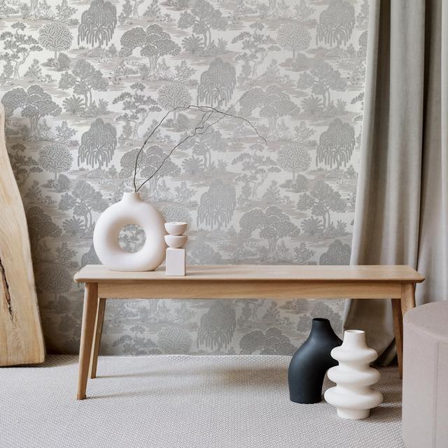 Cochrane 10.5m x 52cm Smooth Non-Pasted Wallpaper Roll Lark Manor Colour: Silver on Productcaster.