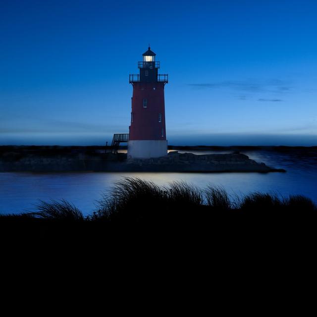 Lighthouse At Night IV by James McLoughlin - Wrapped Canvas Print Longshore Tides Size: 91cm H x 91cm W on Productcaster.