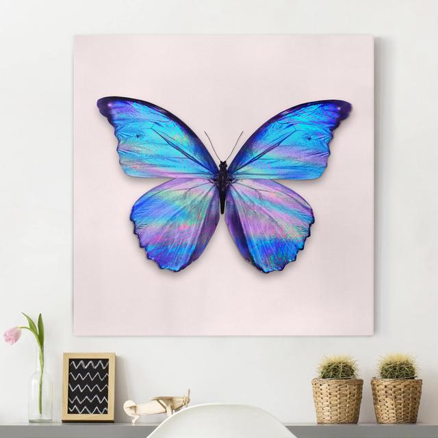 Leinwandbild Holografischer Schmetterling von Jonas Loose Sommerallee on Productcaster.