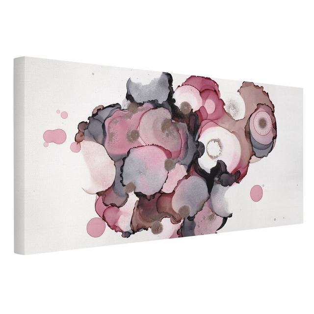 Drops - Wrapped Canvas Art Print Ivy Bronx Size: 50cm H x 100cm W on Productcaster.