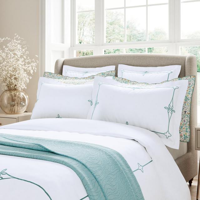 Voysey Trail 200TC BCI Cotton Percale Embroidered Duvet Cover V&A Size: Super King on Productcaster.