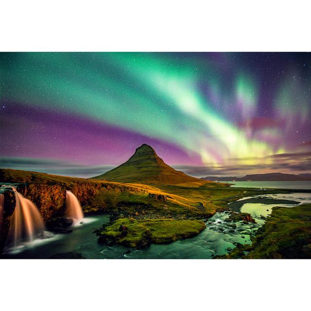 Kirkjufell Iceland Northern Lights by Russell Edwards - Wrapped Canvas Photograph Union Rustic Size: 61cm H x 91cm W x 3.8cm D on Productcaster.