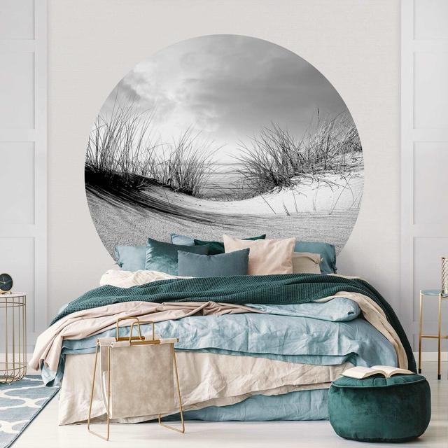 Round wallpaper self-adhesive - sand dune black-white Highland Dunes Colour: Black/White, Size: 100cm L x 100cm W on Productcaster.