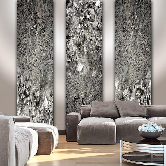 Black Diamond 2.8m x 400cm Wallpaper East Urban Home Size: 400 cm x 280 cm on Productcaster.