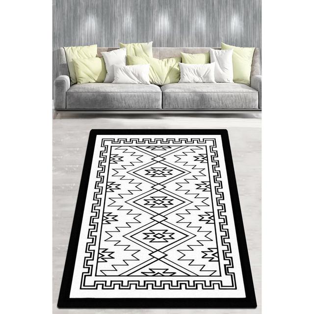 Madalynn Nomad Shaggy Black/White Rug Natur Pur Rug Size: Rectangle 100 x 180cm on Productcaster.