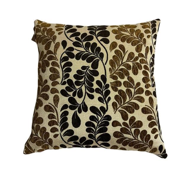 Geraldo Floral Square Throw Cushion (Set of 2) Rosalind Wheeler Colour: Brown/Chocolate on Productcaster.