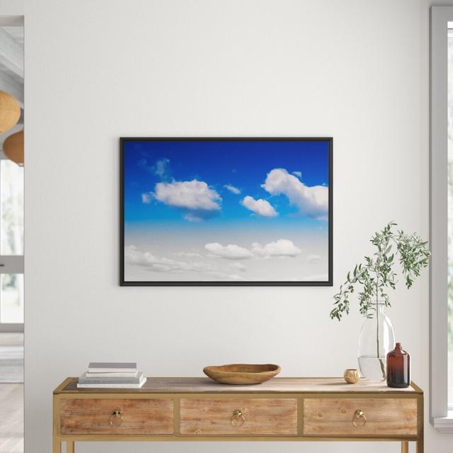 Gerahmtes Wandbild Schäfchenwolken an blauem Himmel East Urban Home Größe: 70 cm H x 100 cm B on Productcaster.