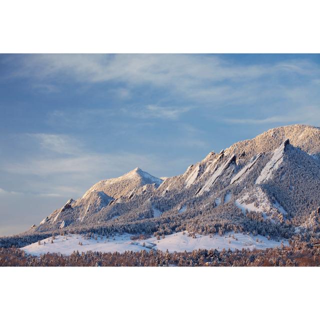 Winter Snow On The Boulder Colorado Flatirons von Beklaus - Ohne Rahmen auf Leinwand drucken Alpen Home Größe: 40 cm H x 60 cm B on Productcaster.