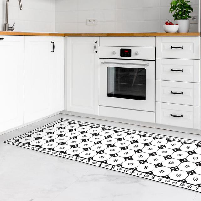 Salesville Power Loomed Black/White Rug Latitude Vive Rug Size: Runner 80 x 240cm on Productcaster.