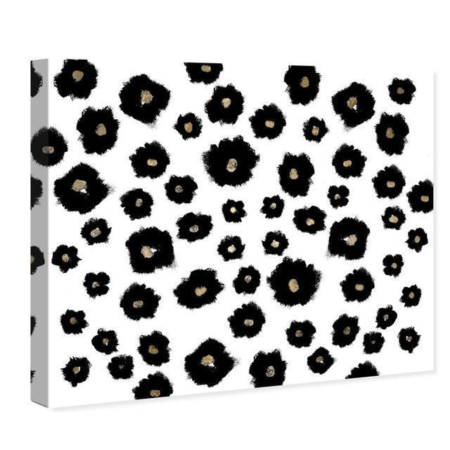 'Flowers at the Oscars' Graphic Art on Wrapped Canvas East Urban Home Size: 61 cm H x 71.1 cm W on Productcaster.