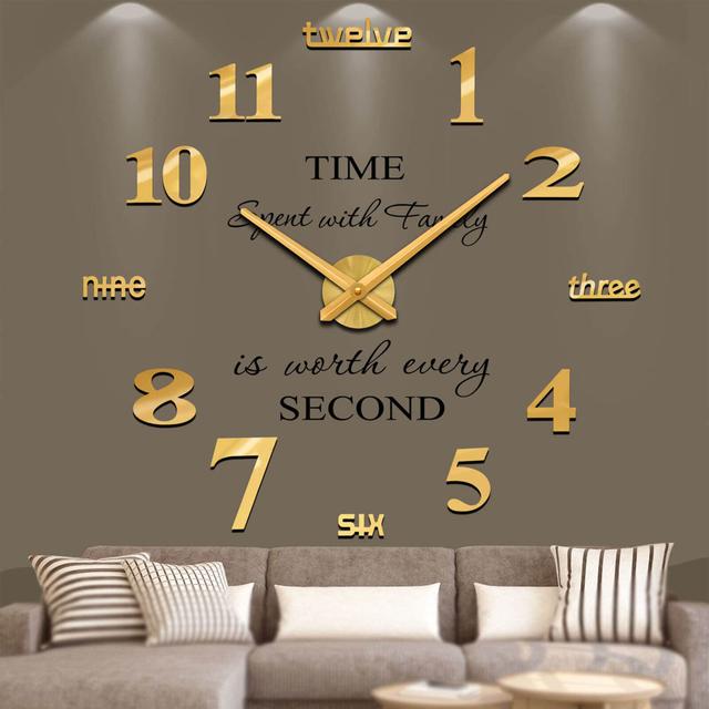 Alesana Metal Wall Clock Canora Grey Colour: Gold on Productcaster.