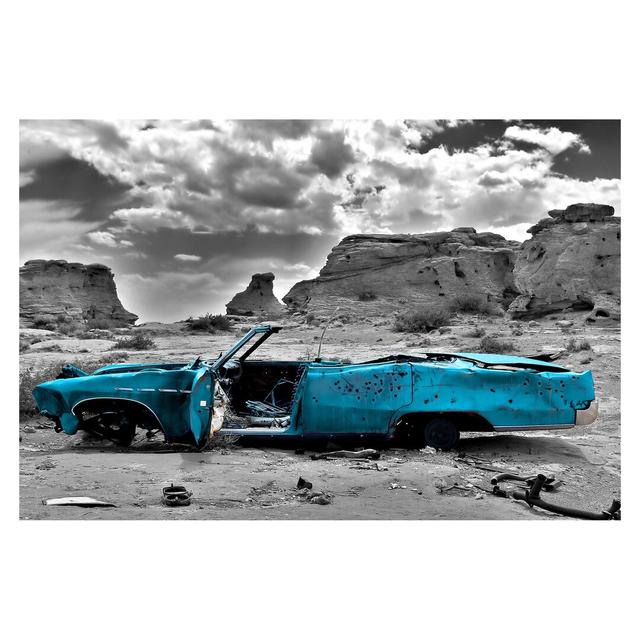 Matt Fototapete Türkiser Cadillac 1,9 m x 288 cm East Urban Home Größe: 3,2 m x 4,8 m on Productcaster.