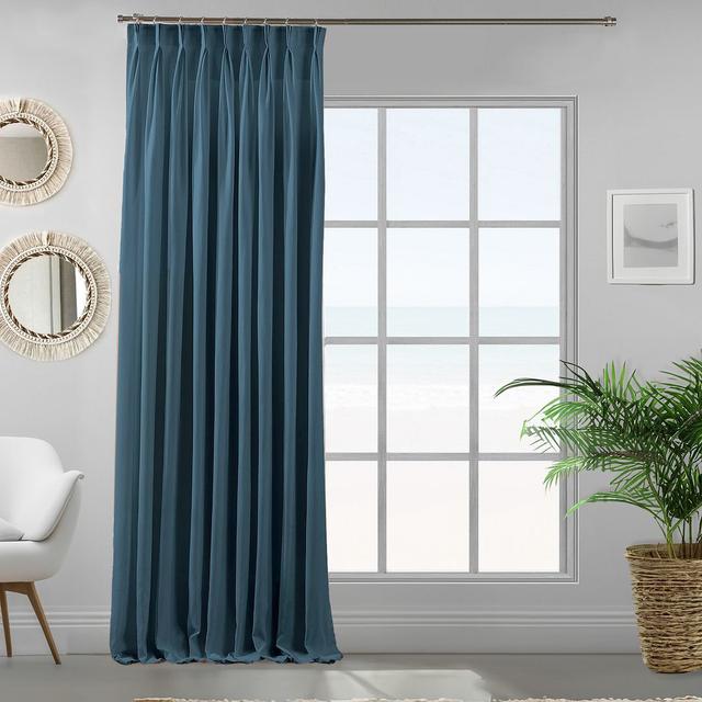 Vorhang mit Zwickelfalte (1 Stück), blickdicht Lilijan Home & Curtain Vorhang-Farbe: Himmelblau, Vorhanggröße: 65 cm Breite x 225 cm Fallhöhe on Productcaster.