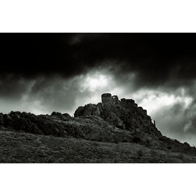 Castle Black - Wrapped Canvas Art Prints Alpen Home Size: 20cm H x 30cm W x 3.8cm D on Productcaster.