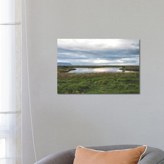 Grassy Pond by MScottPhotography - Wrapped Canvas Gallery-Wrapped Canvas Giclée Brambly Cottage Size: 45.72cm H x 66.04cm W x 3.81cm D on Productcaster.