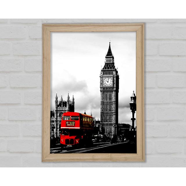 London Big Ben Roter Bus Schwarz und Weiß - Druck Brayden Studio Größe: 84,1 cm H x 59,7 cm B x 1,5 cm T on Productcaster.