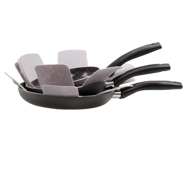 16 - Piece Non-Stick Aluminium Cookware Set Bella Cucina on Productcaster.