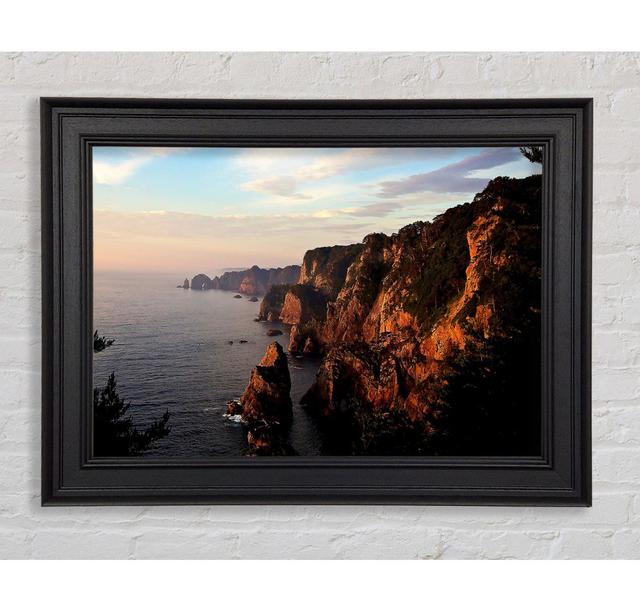 The Edge Of Heaven Framed Print House of Hampton Size: 84.1cm H x 142.2cm W on Productcaster.