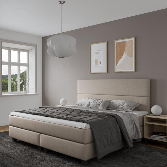 Echtes Boxspringbett Strine mit Visco Topper, mit Kunstleder bezogen Mercury Row Größe: 240 x 200 cm, Matratzenhärte: H2: bis etwa 75 kg / H3: etwa 75 on Productcaster.