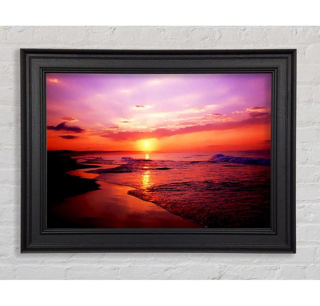 Australian Sunset Framed Print House of Hampton Size: 100cm H x 141.4cm W on Productcaster.